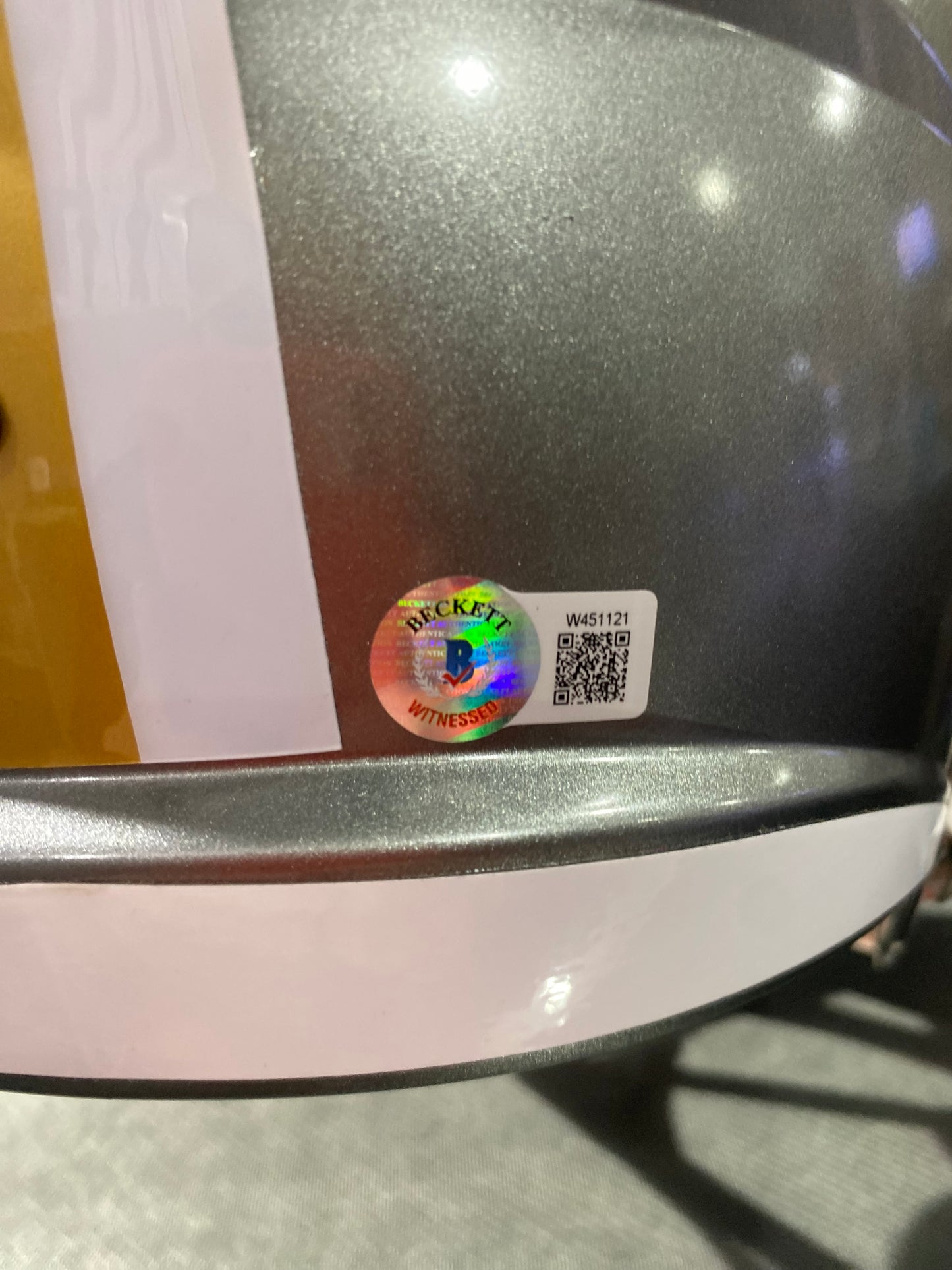 The highlighted item is a New Orleans Saints "Flash" Alternate Football Helmet, hand-signed by legendary quarterback and future Hall of Famer Drew Brees - Beckett Witnessed Authentication