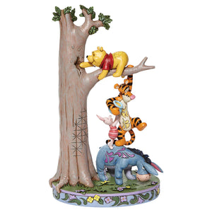 Disney Showcase Collection - 6008072 - Winnie The Poo "Hundred Acre Cape" Figurine
