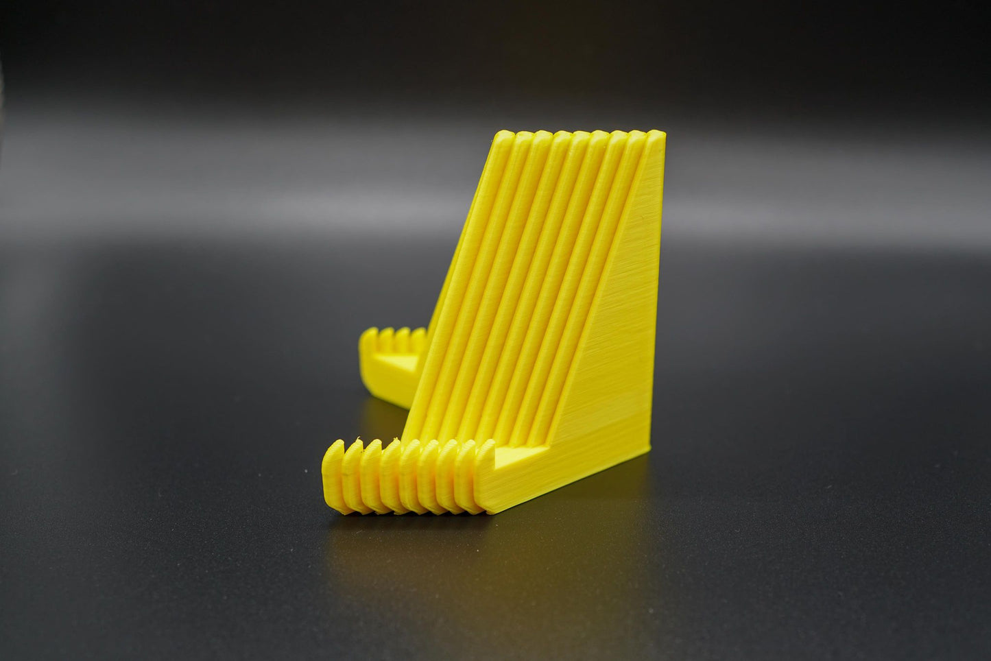 TD Design Works Custom Coloured Stands